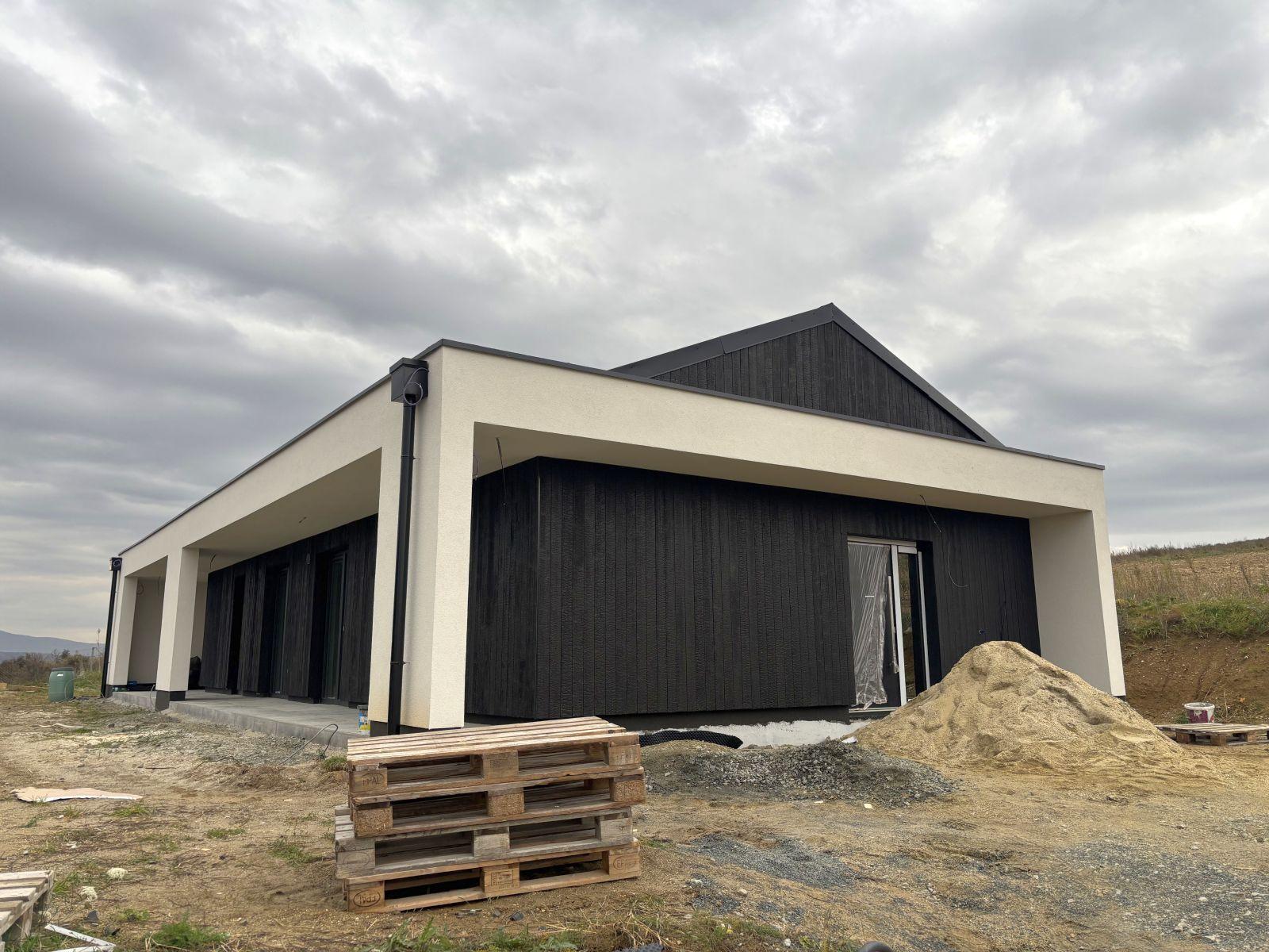 montáž dreveného obkladu